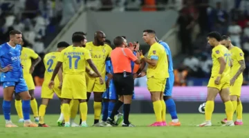 مفاجأة تحكيمية.. خبير دولي يكشف كواليس مثيرة بشأن طاقم ديربي الهلال والنصر